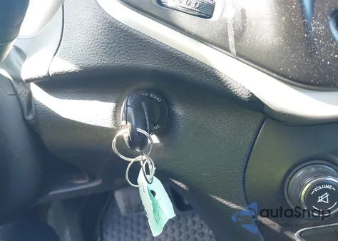 2016 Jeep Cherokee Trailhawk from USA, damaged, VIN 1C4PJMBS6GW162742